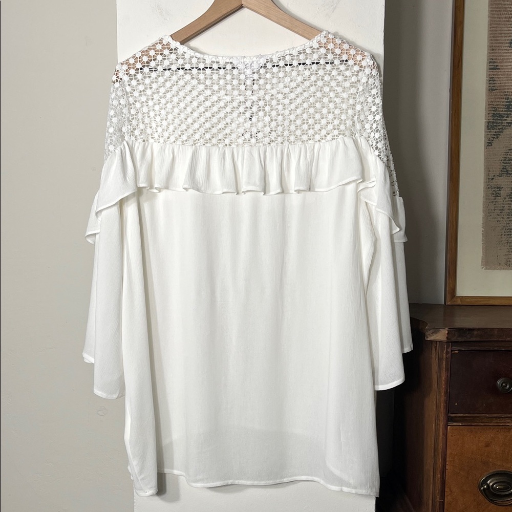 White Lace Blouse - Picture 7 of 9